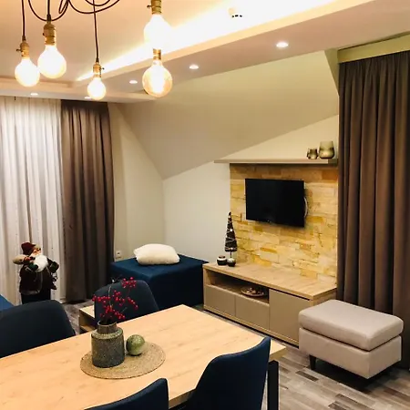 Milmari Premier 46 アパート *