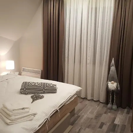 Milmari Premier 46 * コパオニク