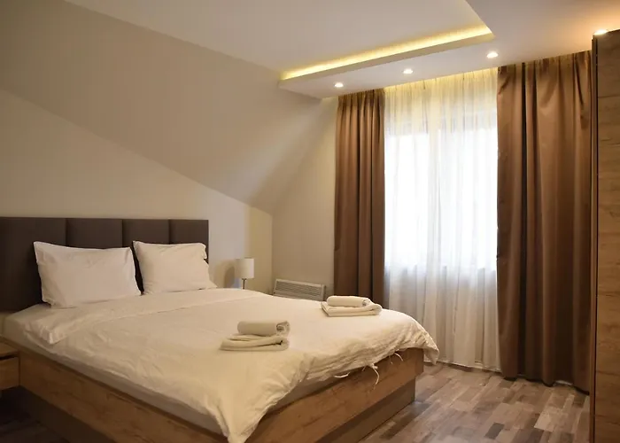 Milmari Premier 46 *