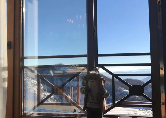 Milmari Premier 46 *