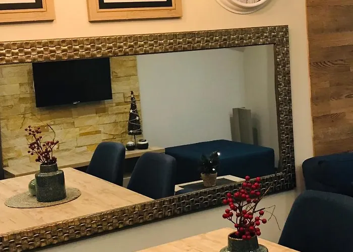 Διαμέρισμα Milmari Premier 46 *